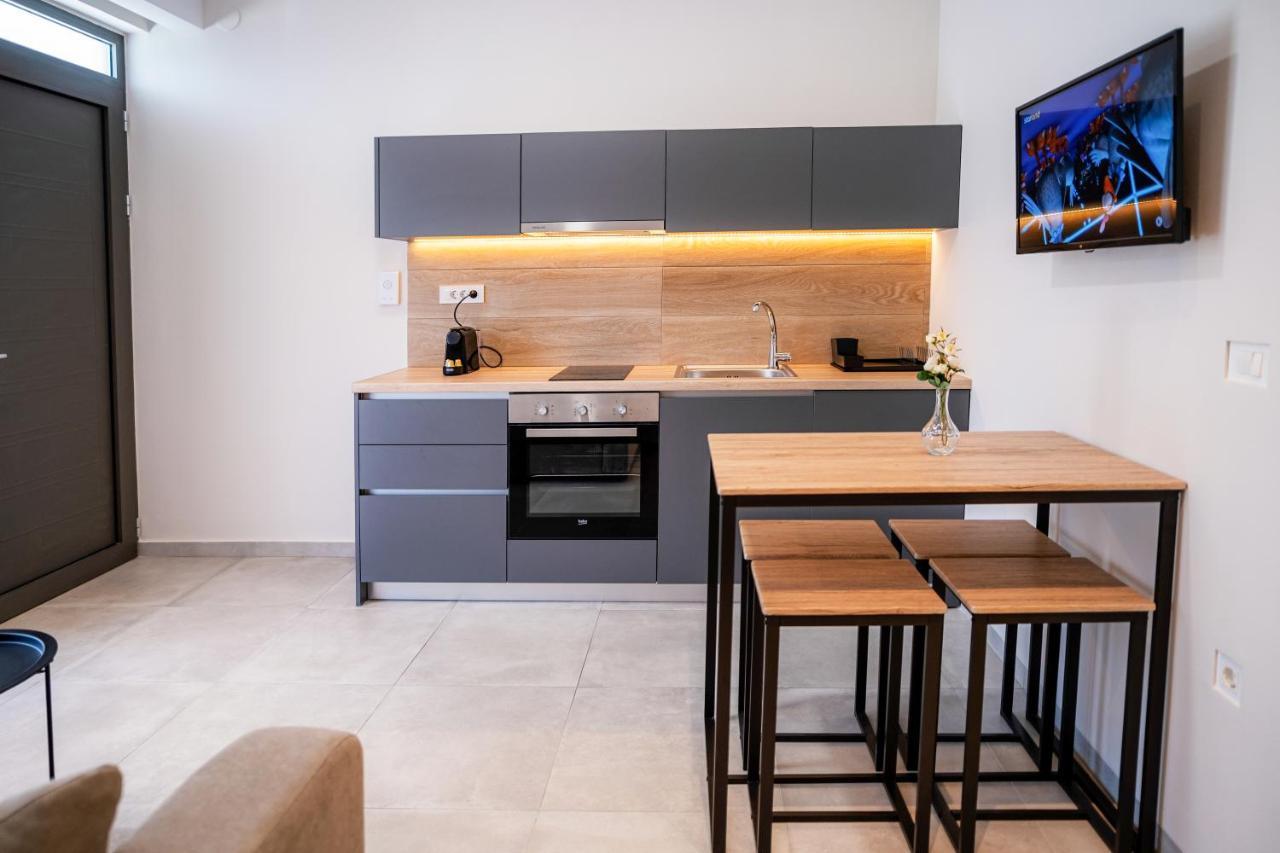Sweven Luxury Apartments Souda Exteriör bild