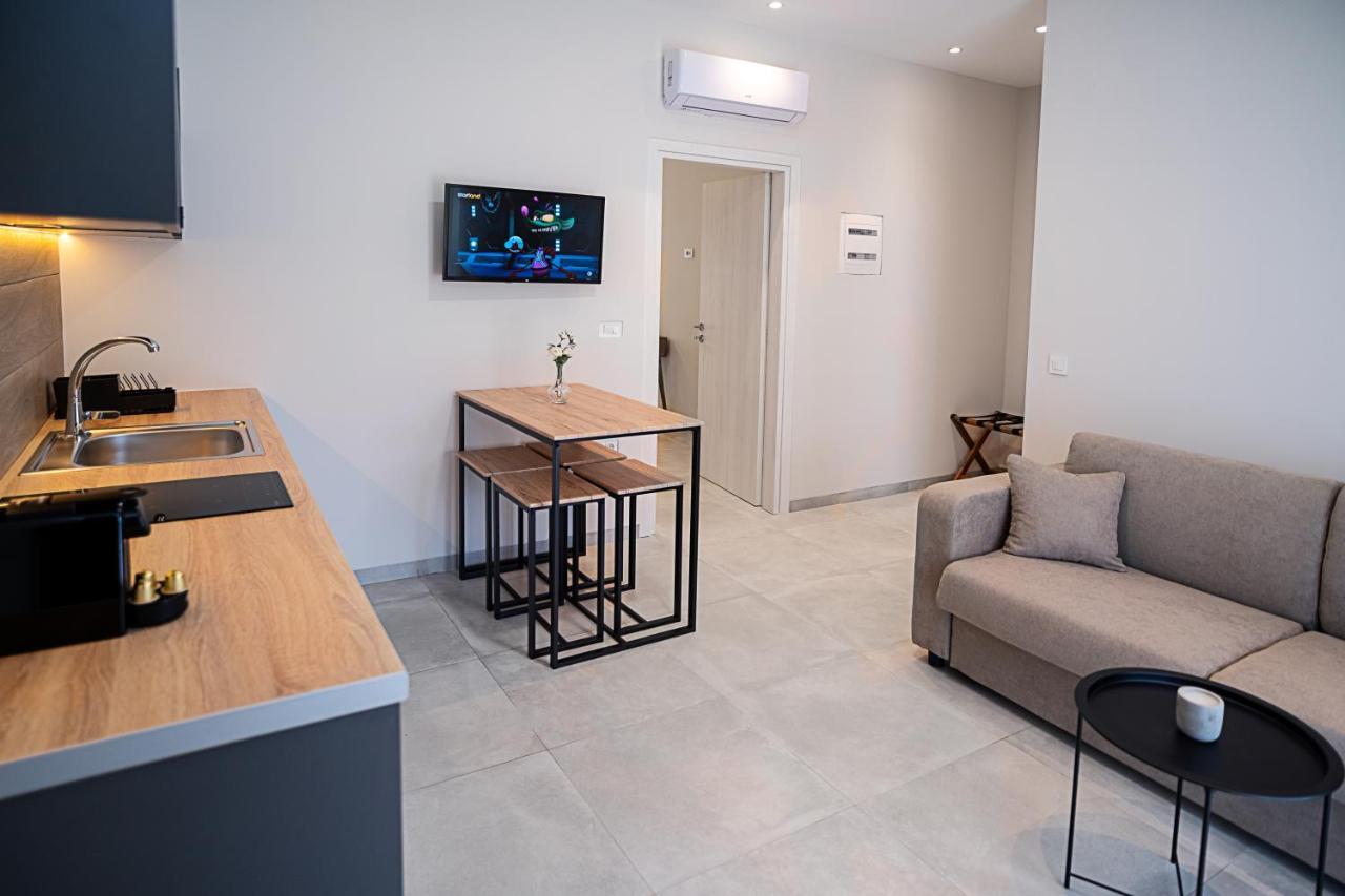 Sweven Luxury Apartments Souda Exteriör bild